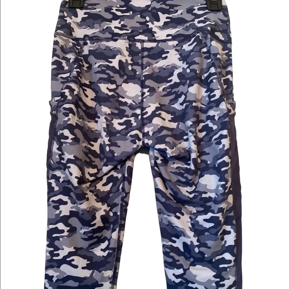 Fabletics or down still